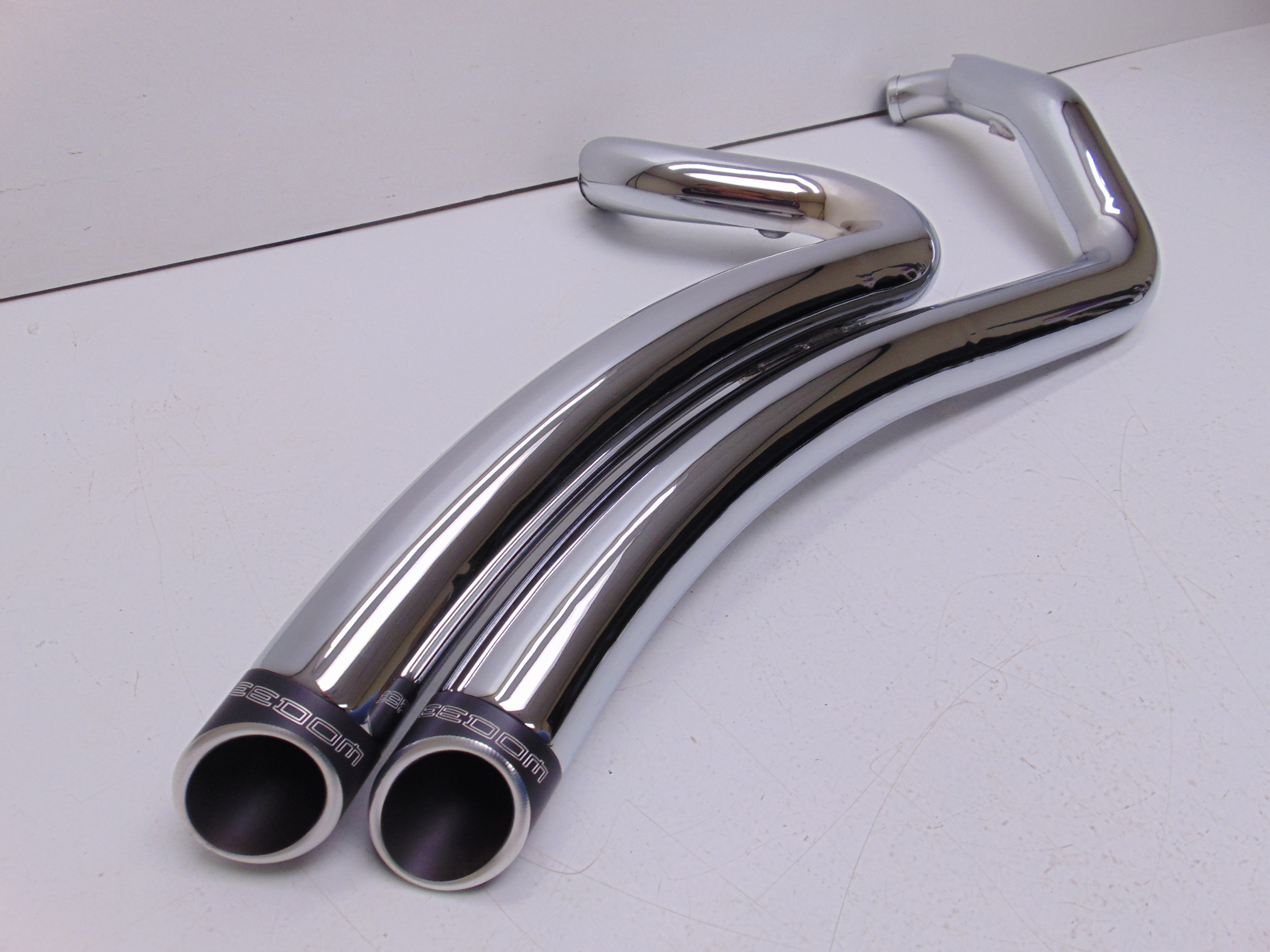 Freedom Performance Harley Davidson Sharp Curve Radius Exhaust System